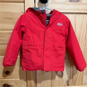 REI CO-OP Red TIMBER MOUNTAIN INSULATED JACKET with hood Toddler 2t